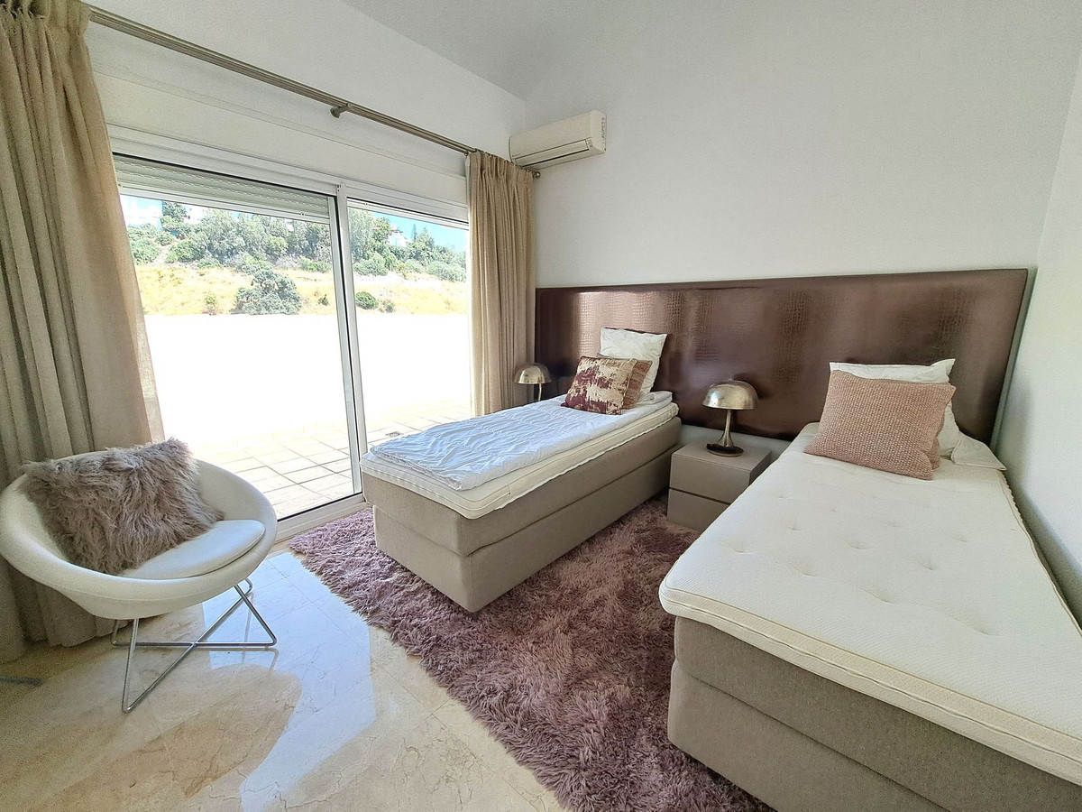 Appartement te koop in Nueva Andalucía | 3 slaapkamers H5528578