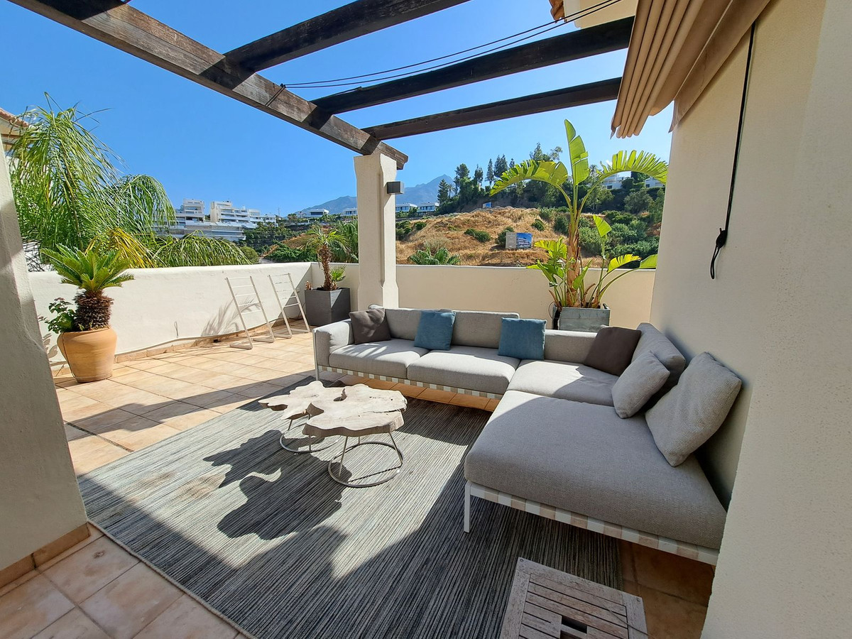 Appartement te koop in Nueva Andalucía | 3 slaapkamers H5528578