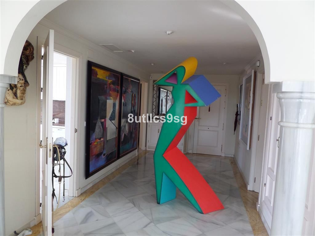Appartement te koop in Nueva Andalucía | 5 slaapkamers H5528734