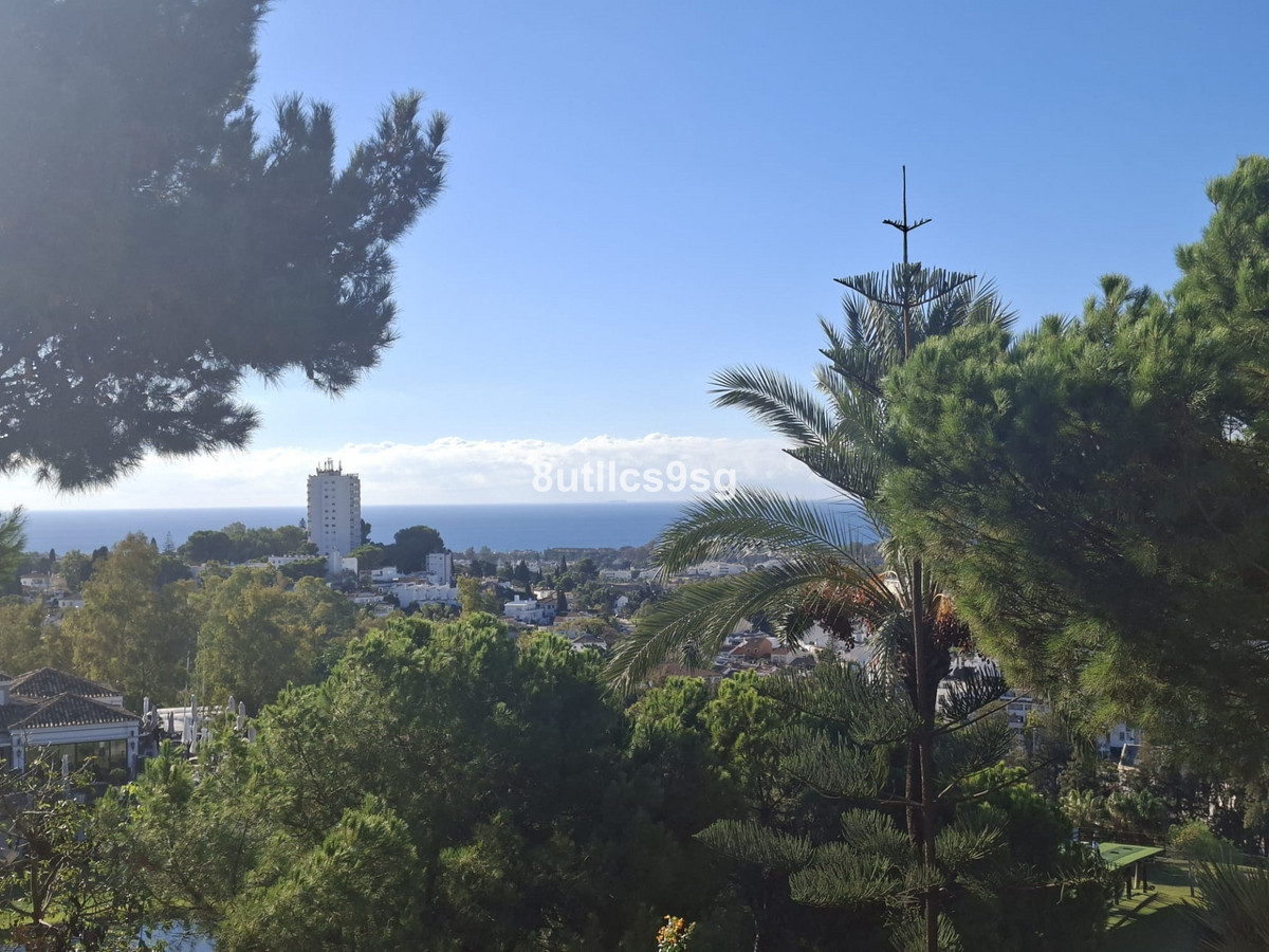 Appartement te koop in Nueva Andalucía | 5 slaapkamers H5528734