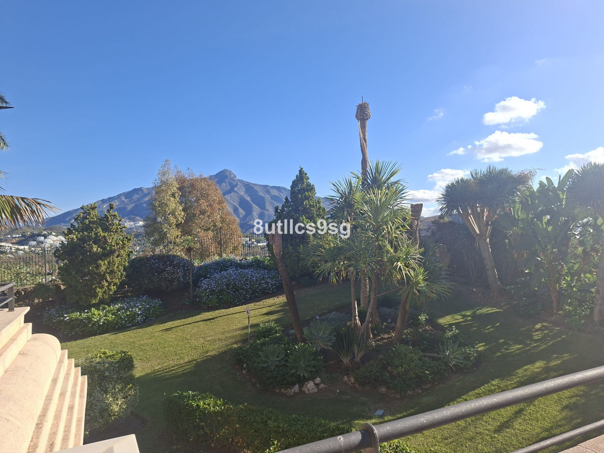 Appartement te koop in Nueva Andalucía | 5 slaapkamers H5528734