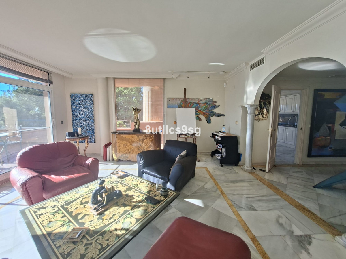 Appartement te koop in Nueva Andalucía | 5 slaapkamers H5528734