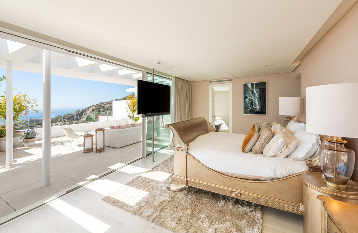 Penthouse in Ojén-3