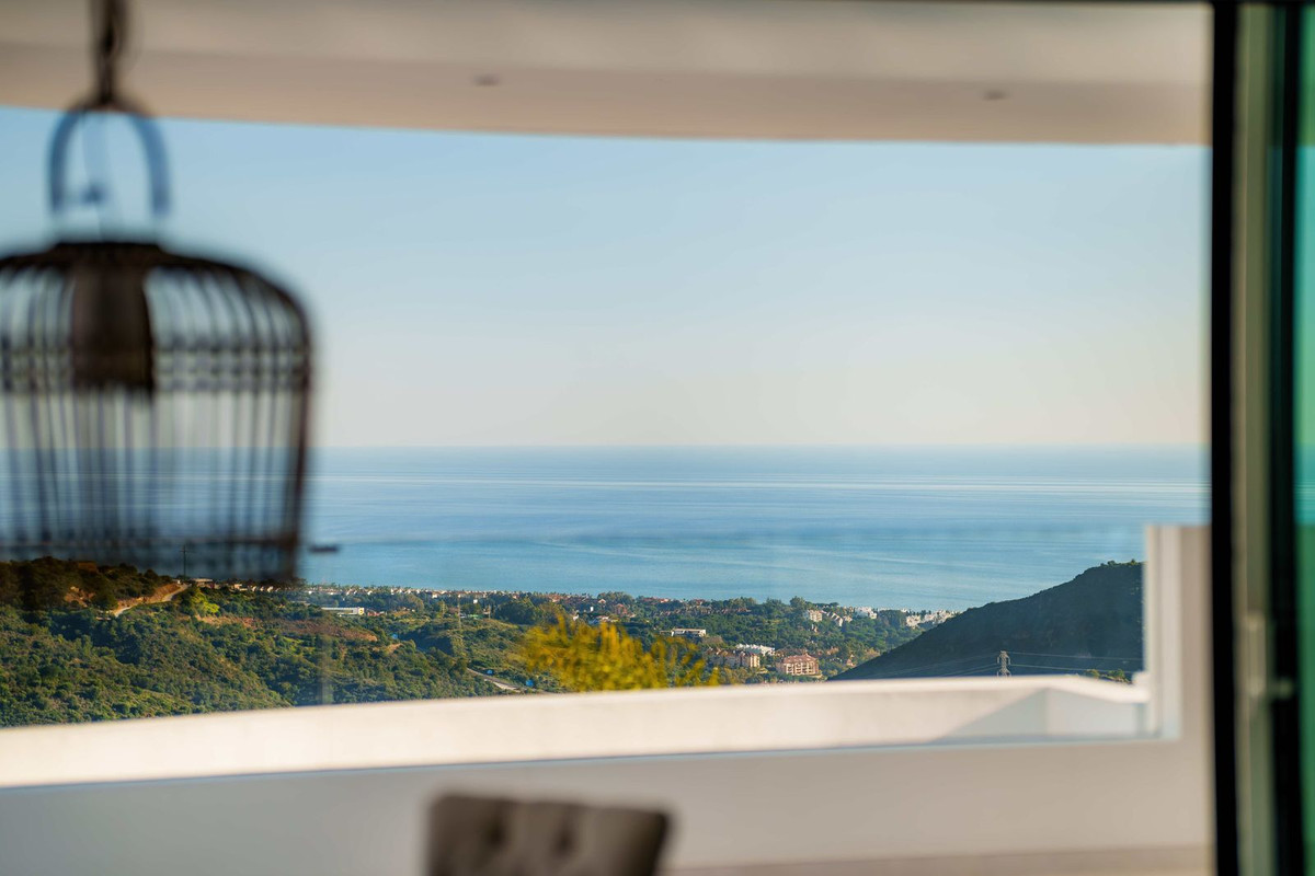 Penthouse in Ojén-2