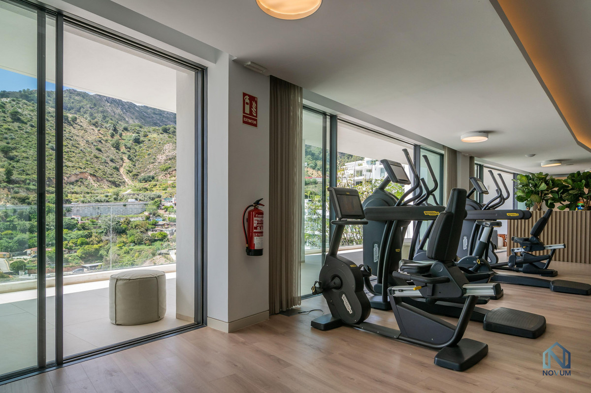 Penthouse in Ojén-24