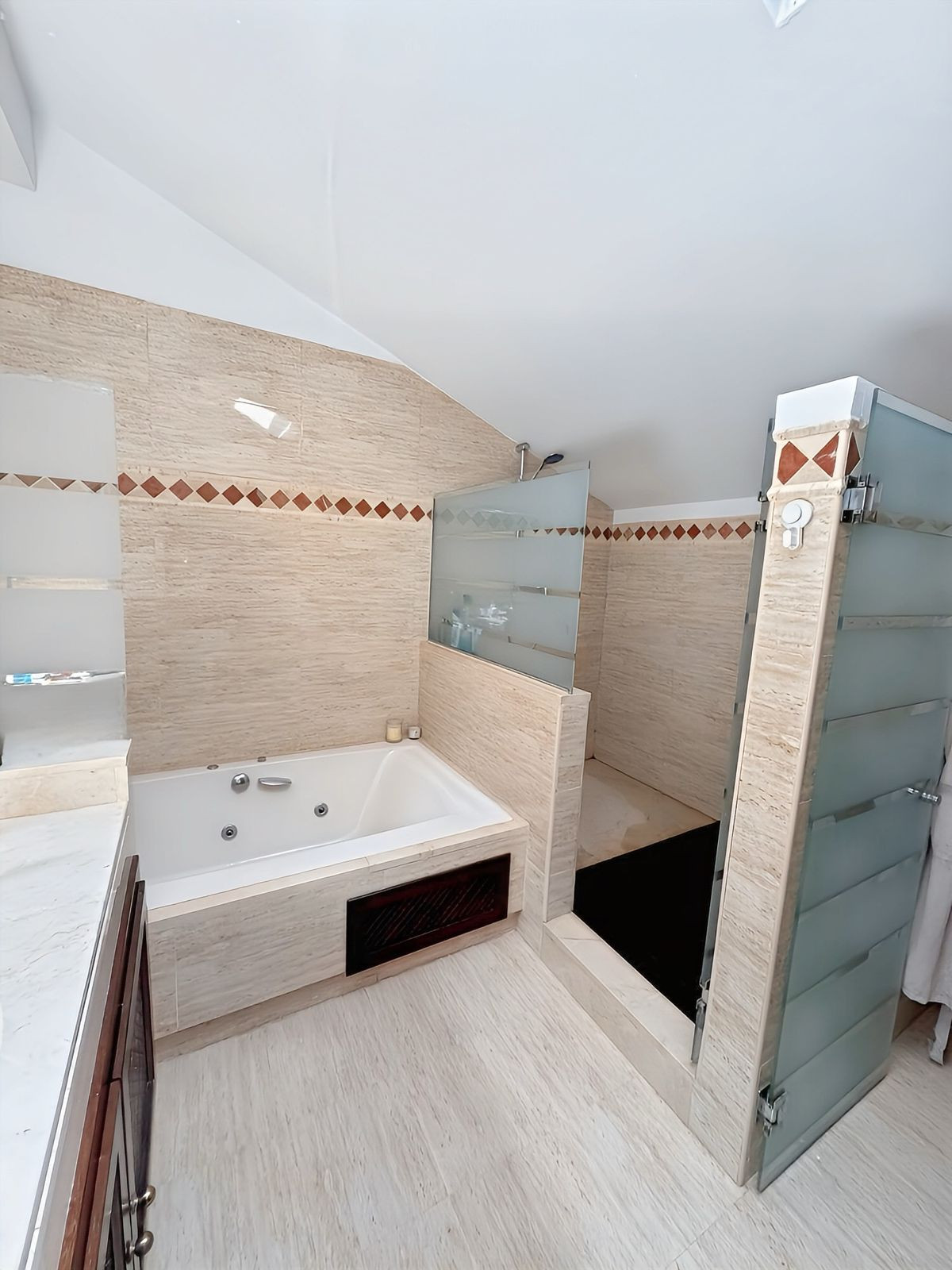 Penthouse Duplex te koop in Ojén | 3 slaapkamers H5078752