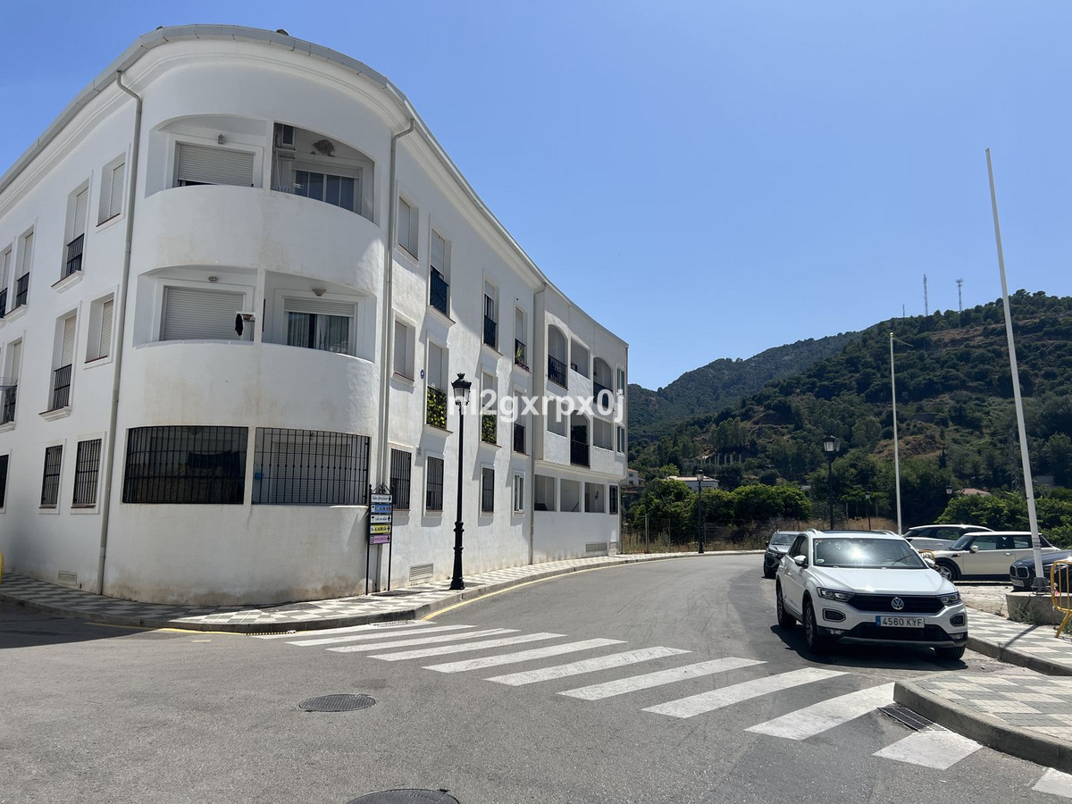 Appartement te koop in Ojén | 3 slaapkamers H5103460