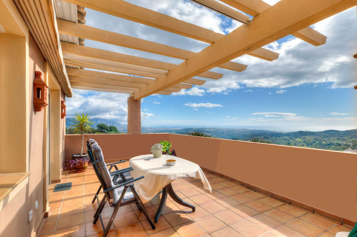 Penthouse te koop in Ojén | 2 slaapkamers H5108365