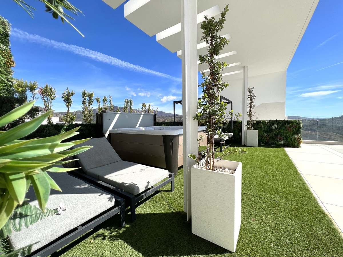 Property main view 44