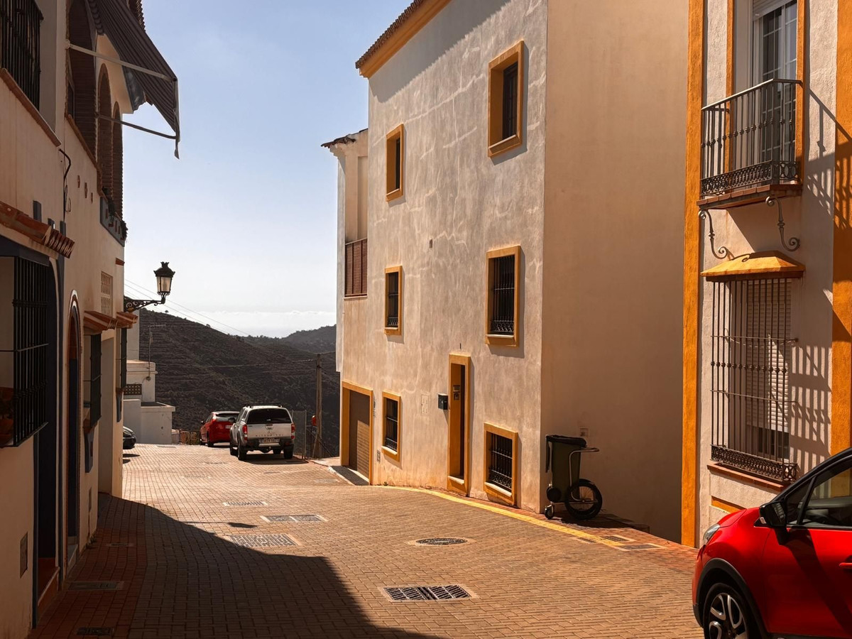 Property main view 23