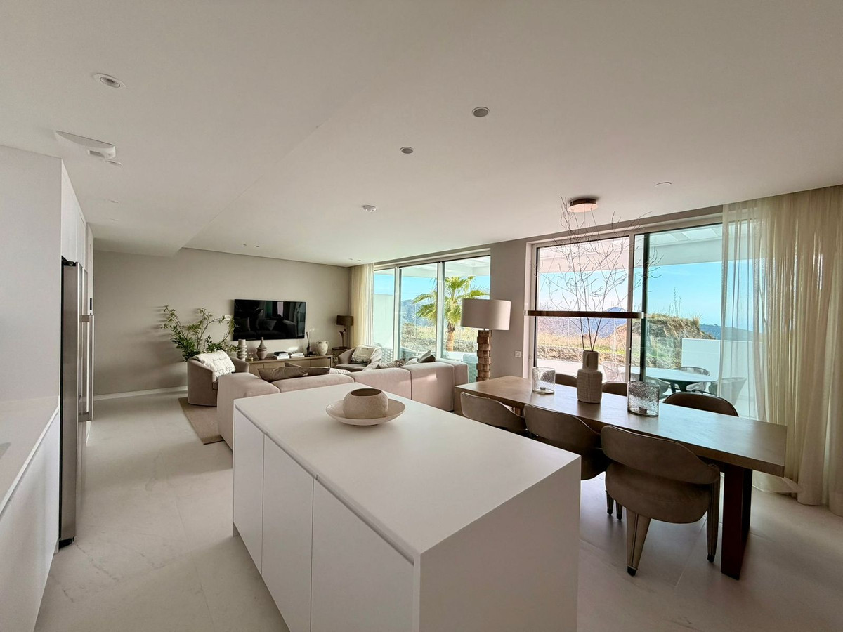 Appartement te koop in Ojén | 2 slaapkamers H5253466