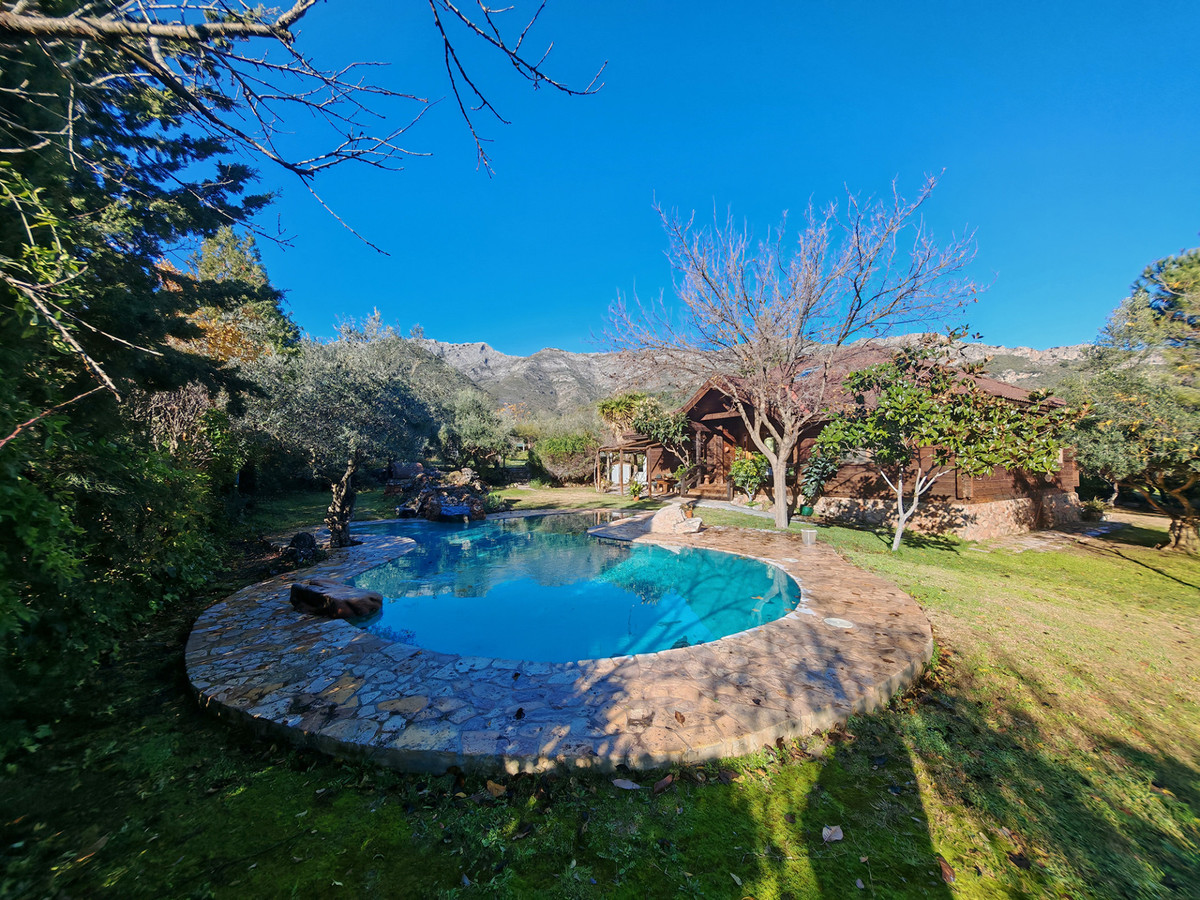 Finca - Cortijo te koop in Ojén | 3 slaapkamers H5288185