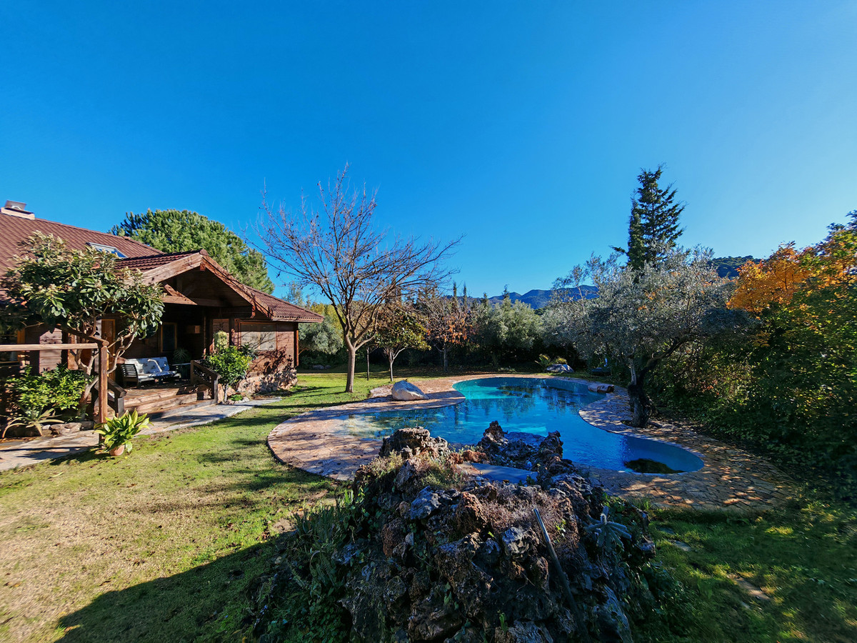 Finca - Cortijo te koop in Ojén | 3 slaapkamers H5288185