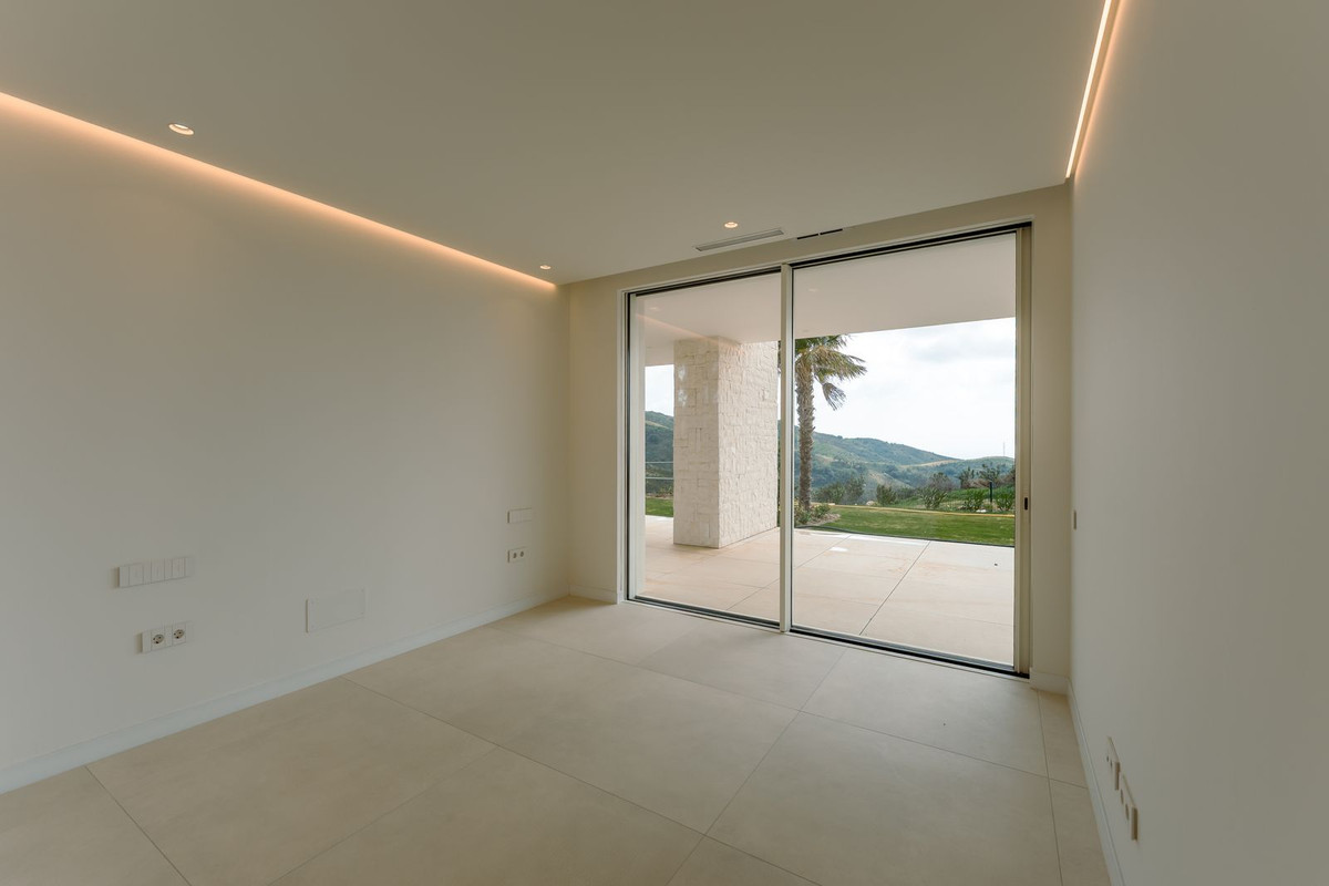 Appartement te koop in Ojén | 2 slaapkamers H5317360