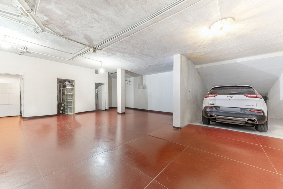 Property main view 36