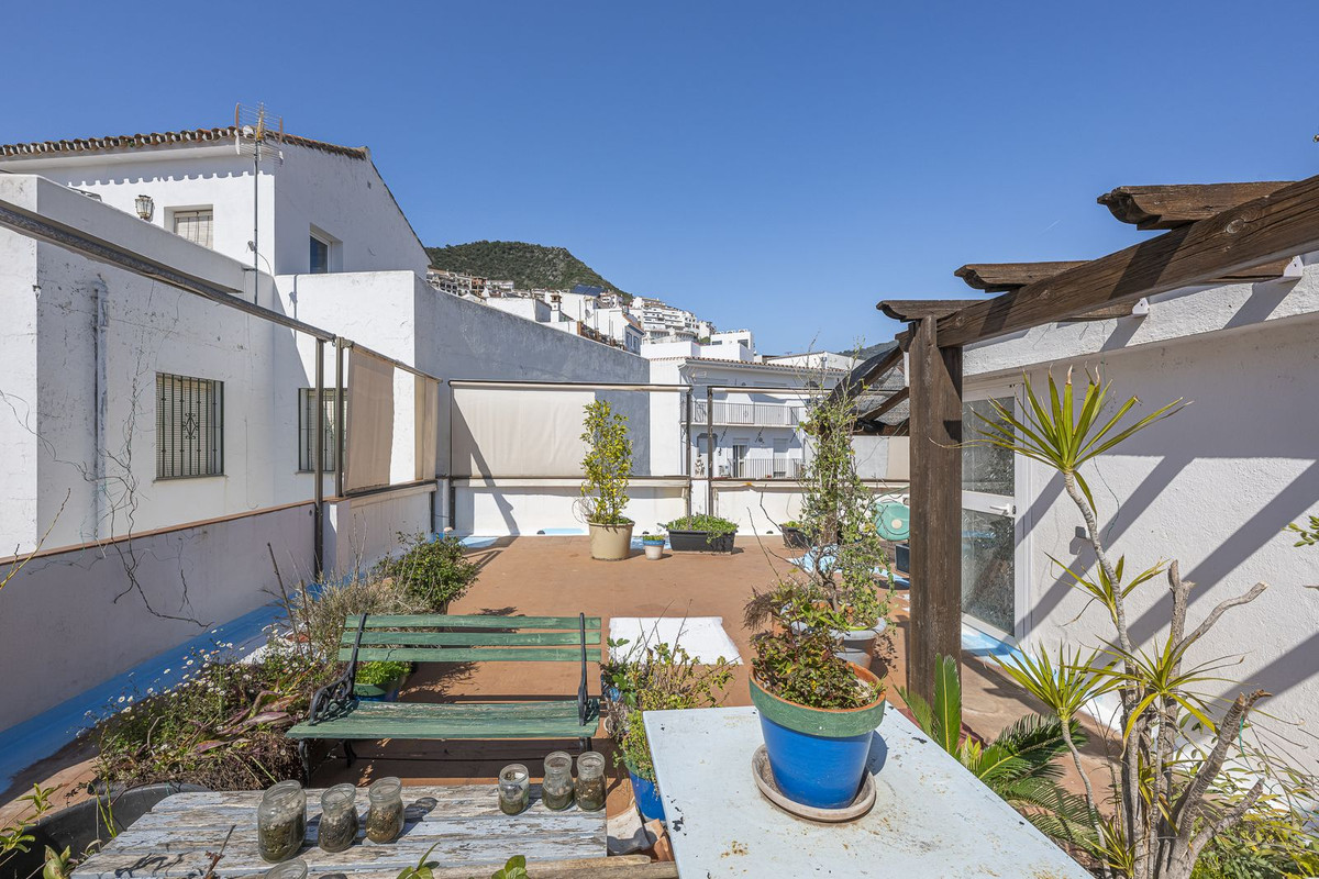 Property main view 30