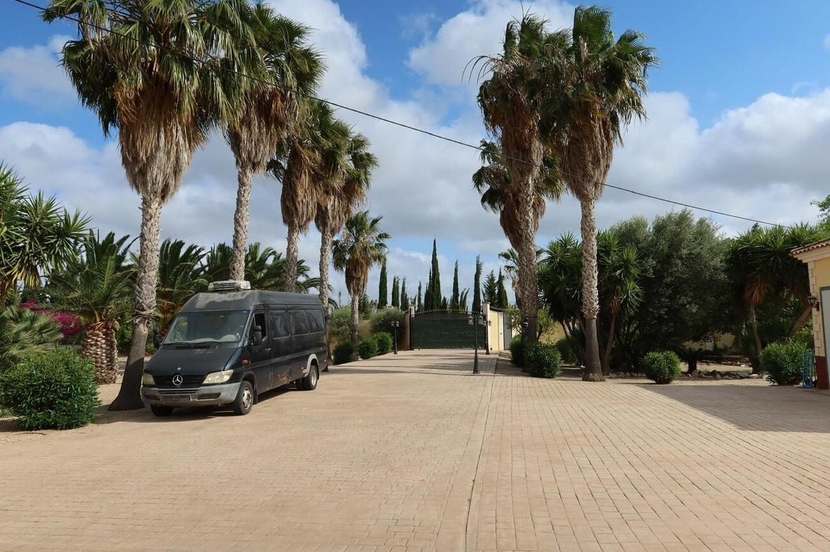 Appartement te koop in Orihuela | 4 slaapkamers H5444488