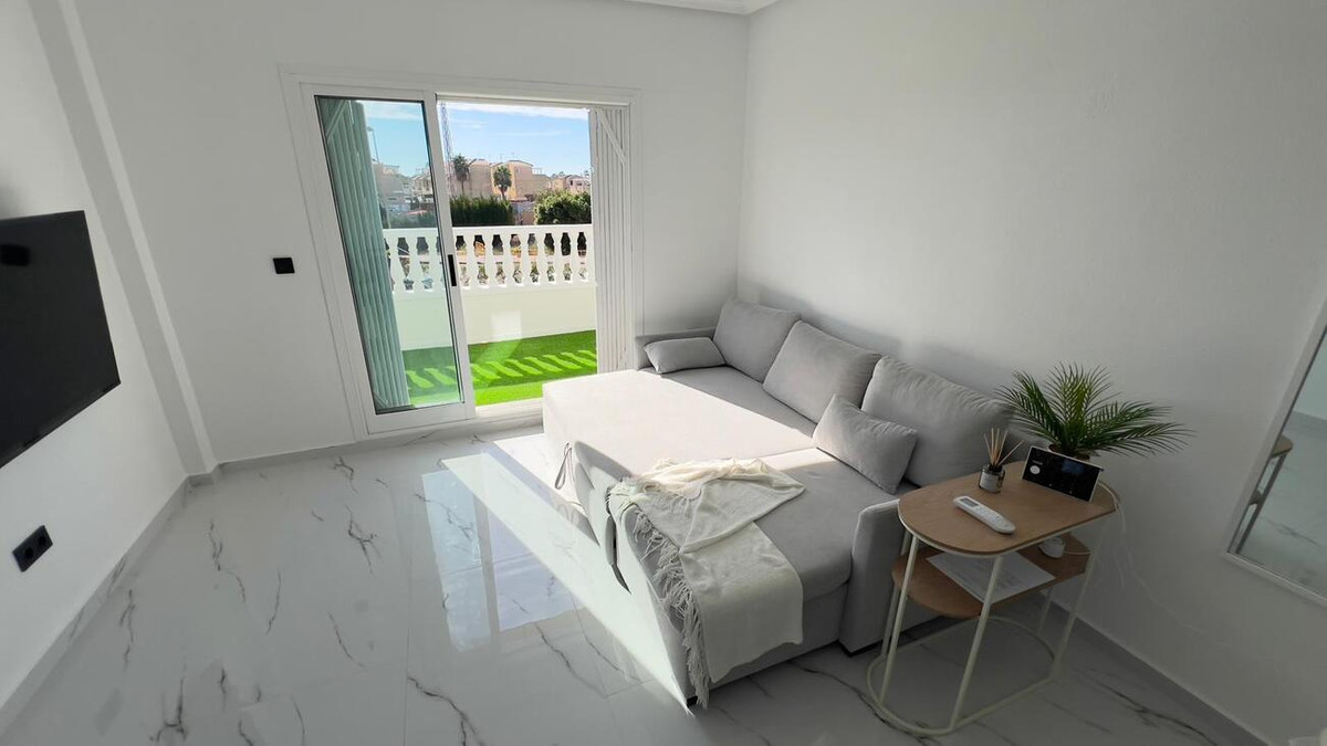 Appartement te koop in Orihuela Costa | 1 slaapkamers H5255827