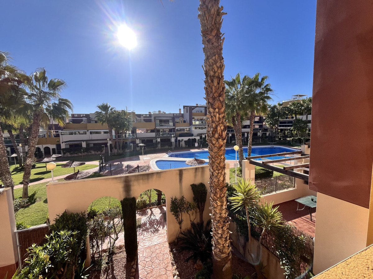 Appartement te koop in Orihuela Costa | 2 slaapkamers H5272306