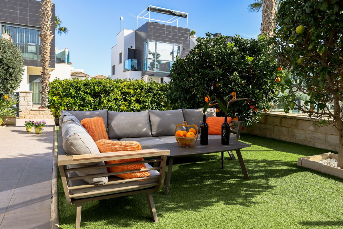 Huis te koop in Lomas de Cabo Roig | 3 slaapkamers H5288866