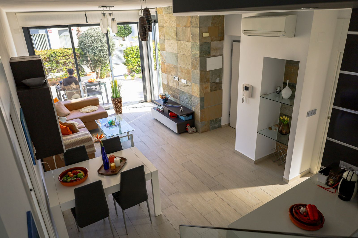 Huis te koop in Lomas de Cabo Roig | 3 slaapkamers H5288866