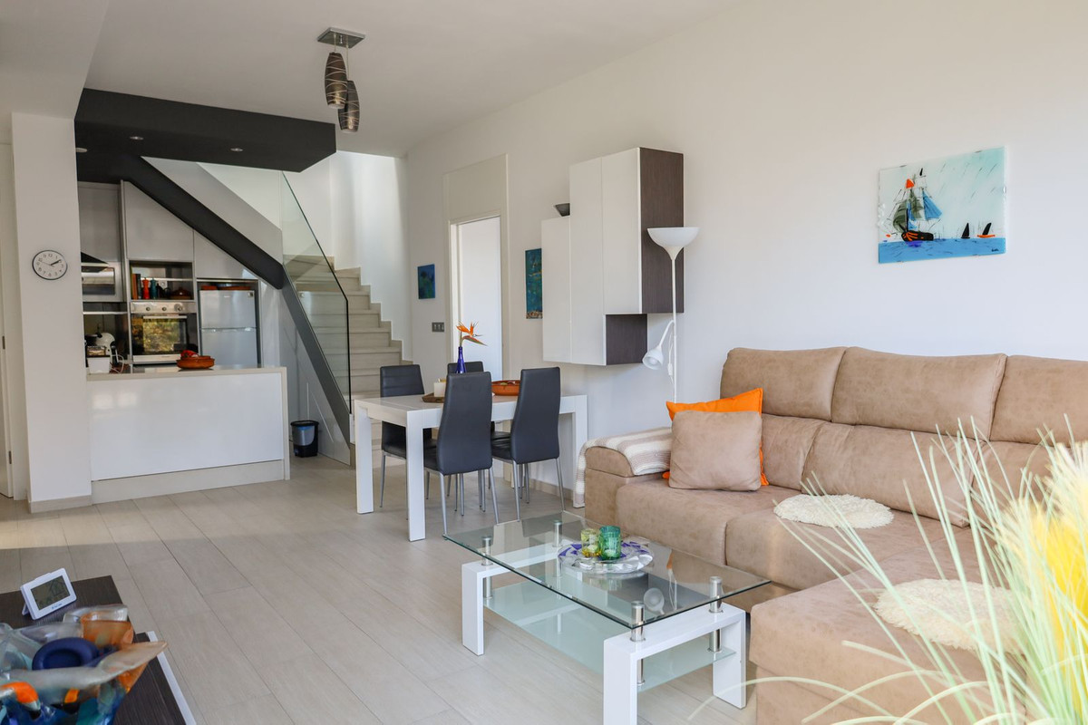 Huis te koop in Lomas de Cabo Roig | 3 slaapkamers H5288866