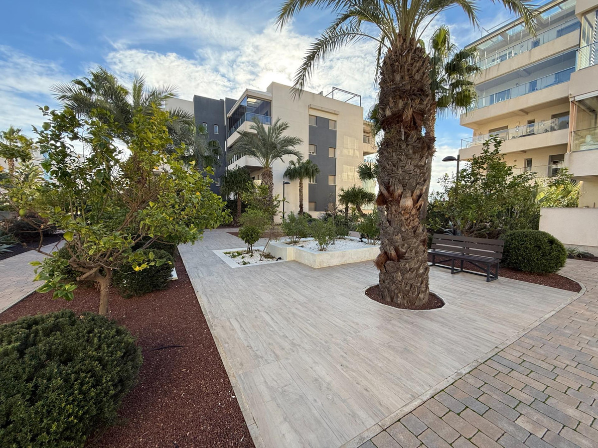 Appartement te koop in Orihuela Costa | 3 slaapkamers H5289874