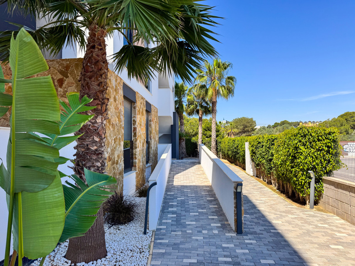 Appartement te koop in Orihuela Costa | 2 slaapkamers H5295505