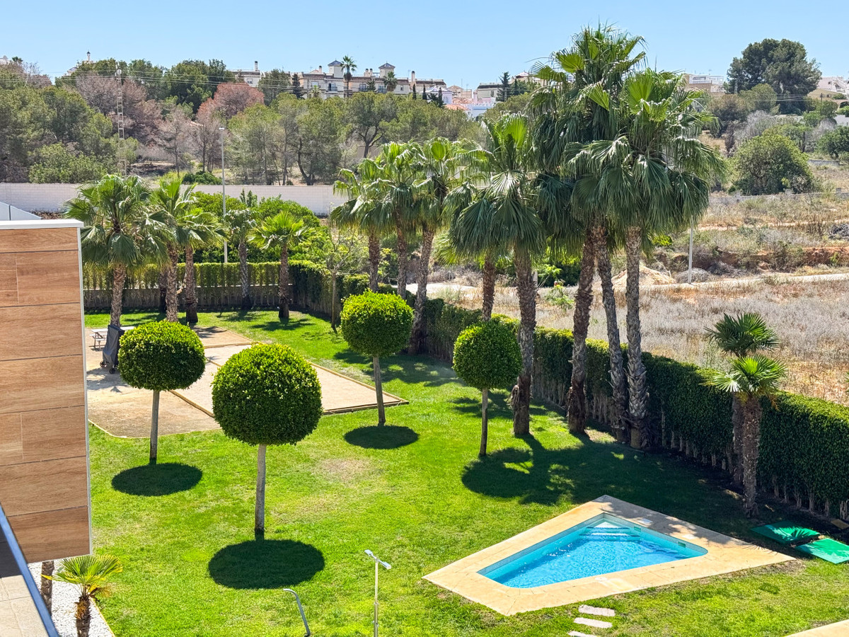 Appartement te koop in Orihuela Costa | 2 slaapkamers H5295505