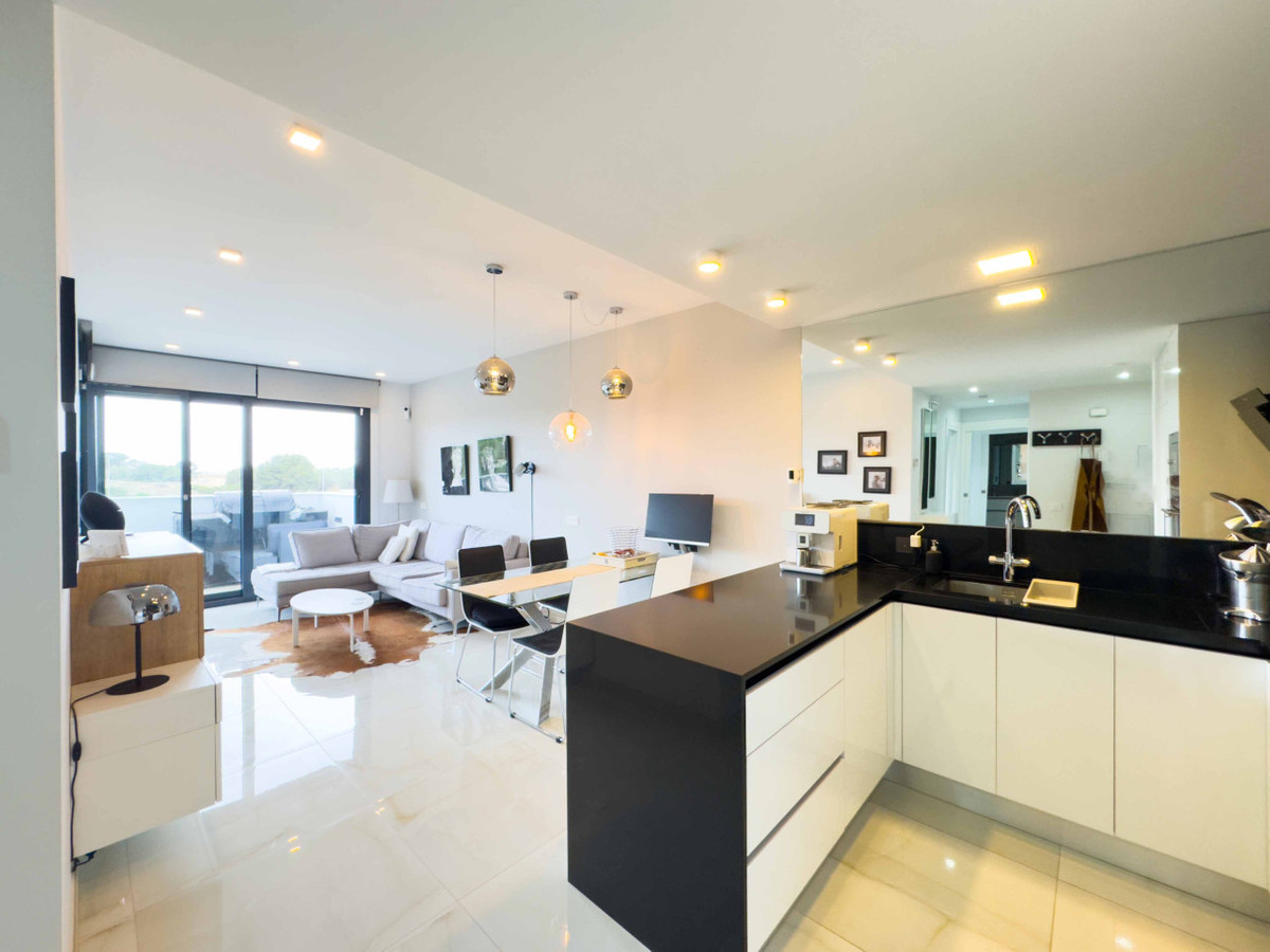 Appartement te koop in Orihuela Costa | 2 slaapkamers H5295505