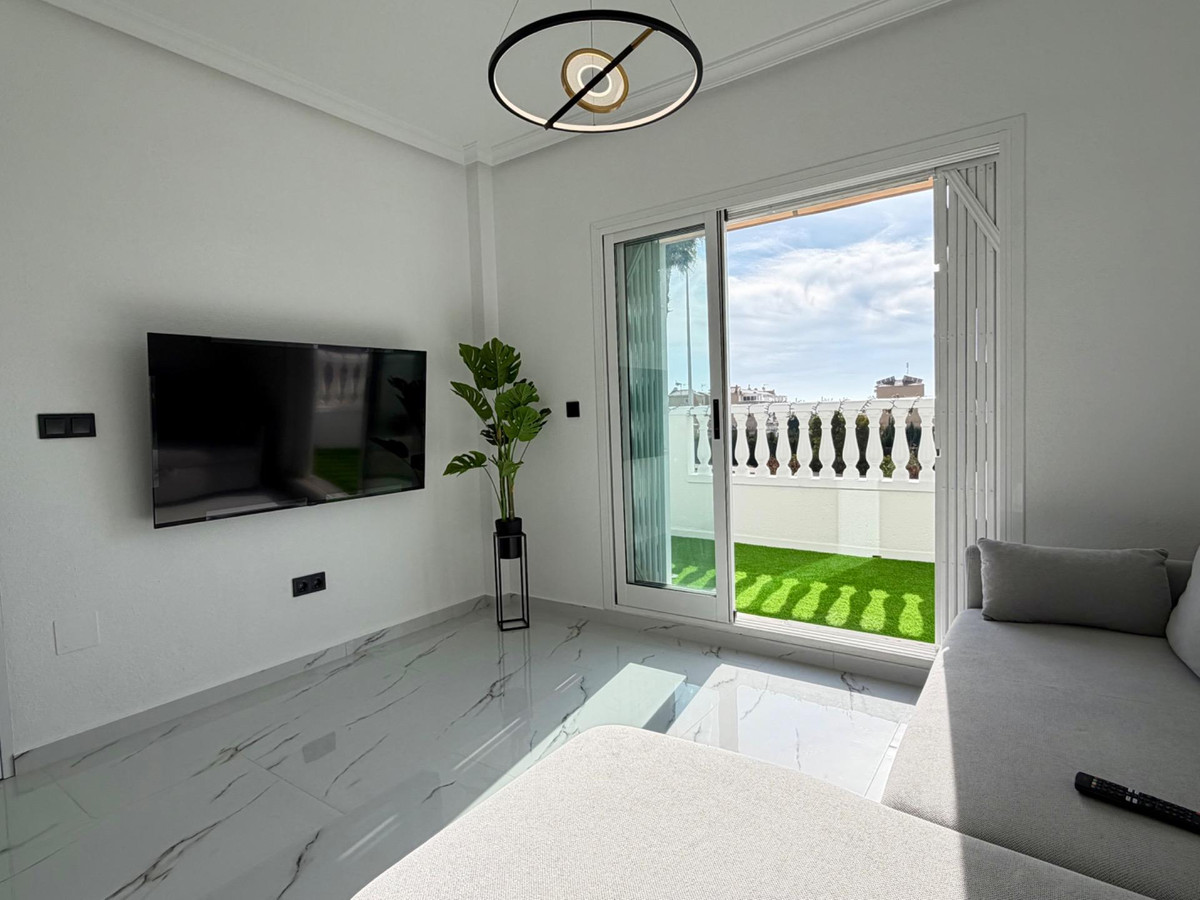 Penthouse te koop in Orihuela Costa | 1 slaapkamers H5296576