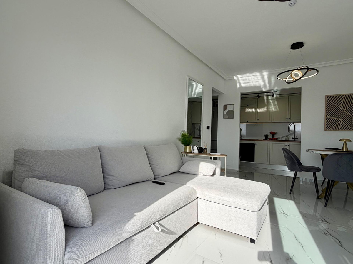 Penthouse te koop in Orihuela Costa | 1 slaapkamers H5296576