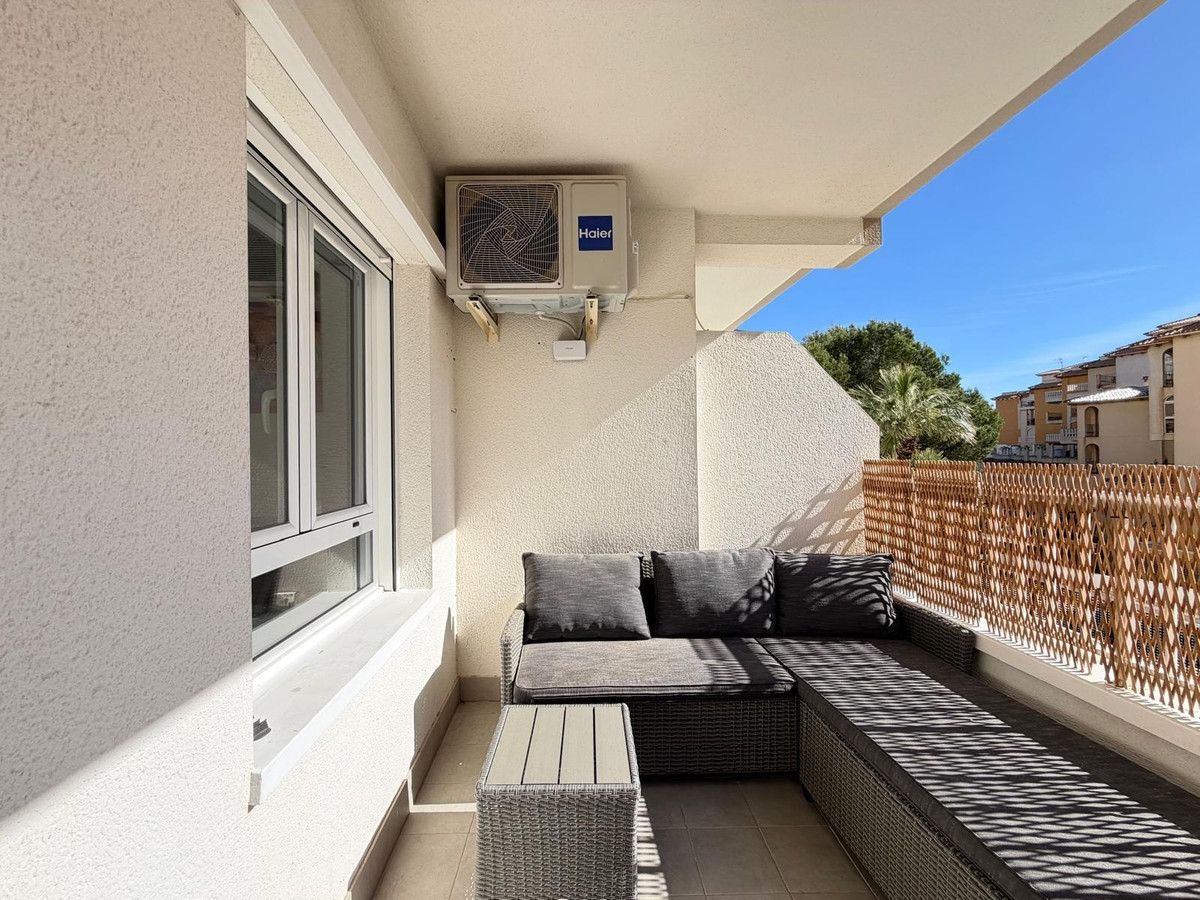 Appartement te koop in Orihuela Costa | 2 slaapkamers H5300791