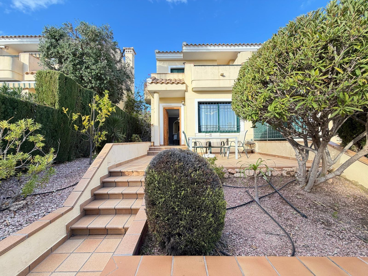 Bungalow te koop in Orihuela Costa | 2 slaapkamers H5300794