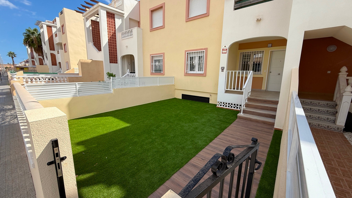 Huis te koop in Orihuela Costa | 2 slaapkamers H5302678