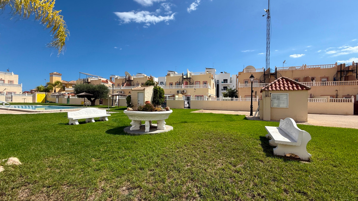 Huis te koop in Orihuela Costa | 2 slaapkamers H5302678