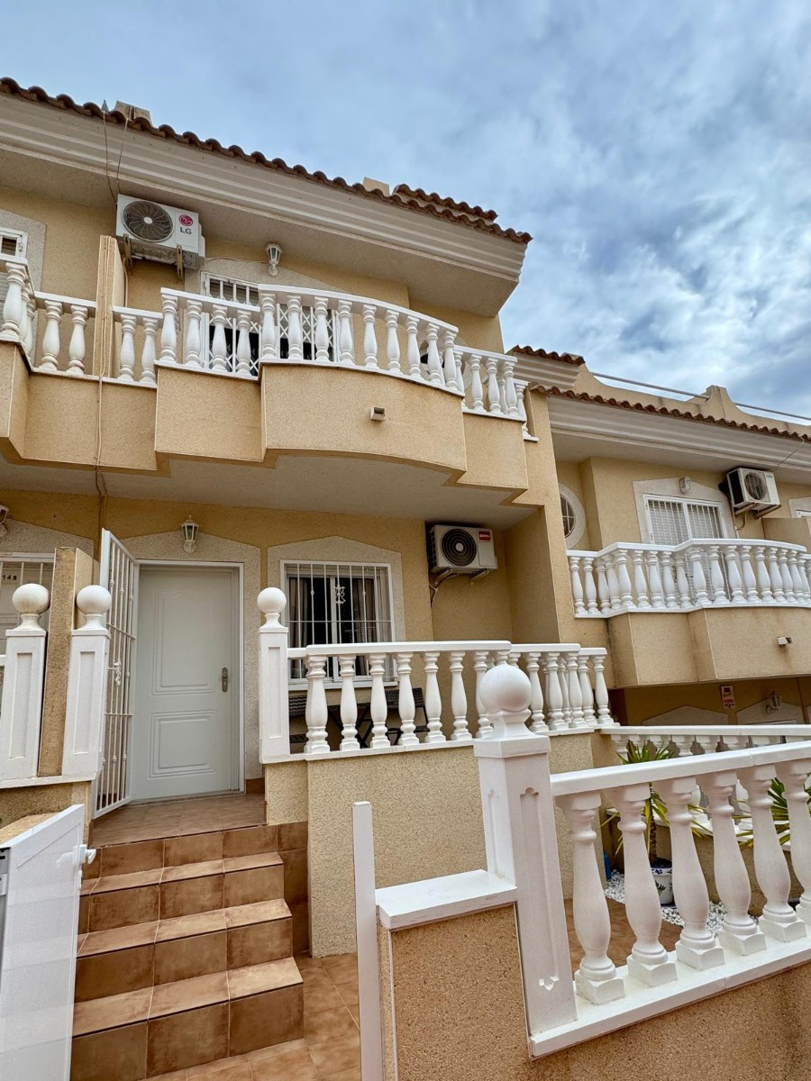 Huis te koop in Orihuela Costa | 2 slaapkamers H5303059