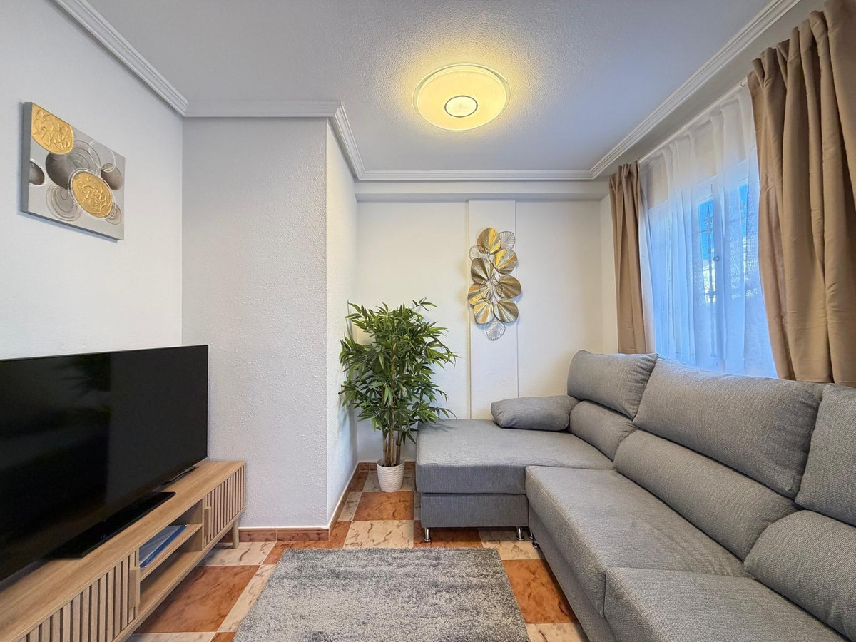 Bungalow te koop in Orihuela Costa | 2 slaapkamers H5316481