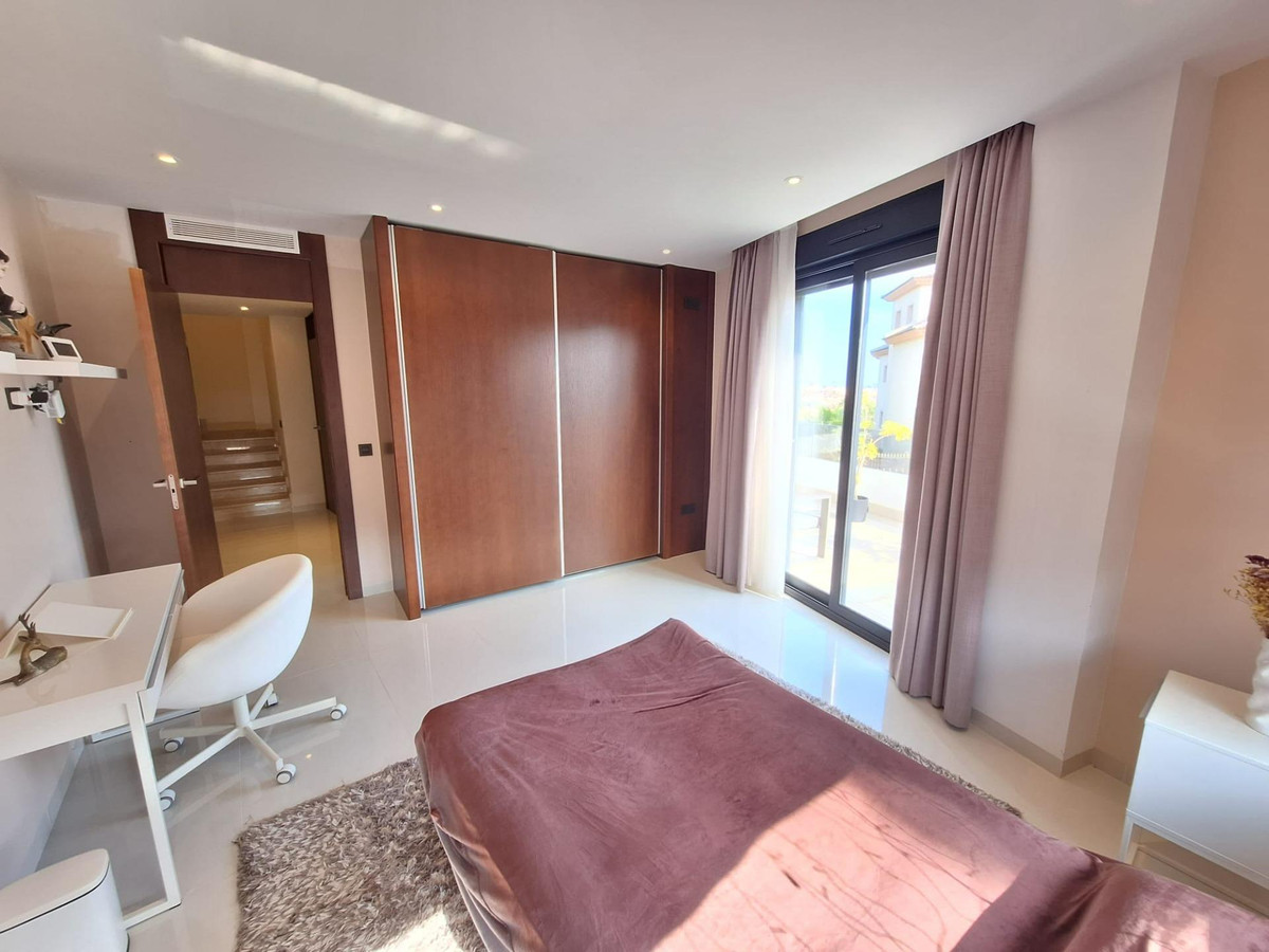 Appartement te koop in Orihuela Costa | 3 slaapkamers H5319289