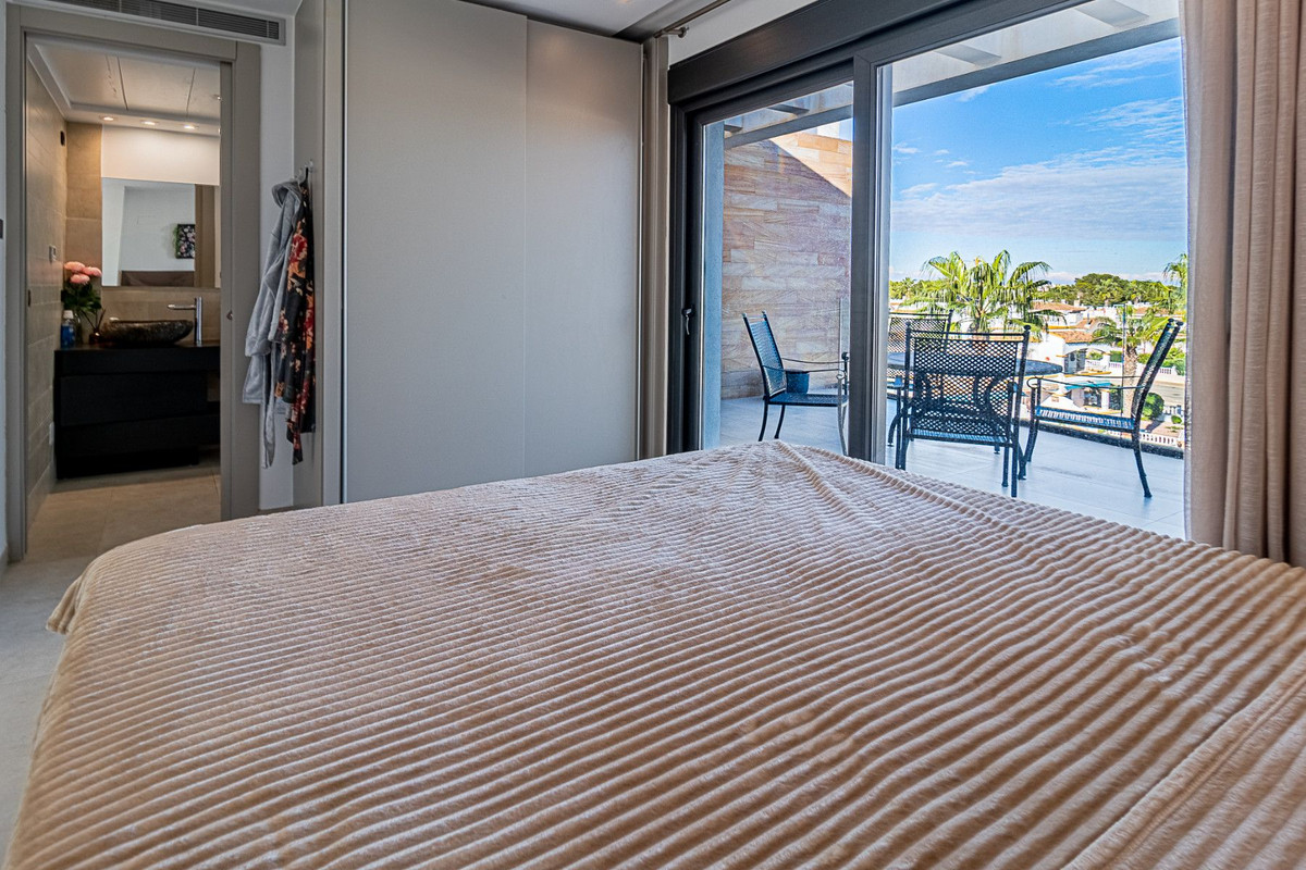 Penthouse te koop in Orihuela Costa | 3 slaapkamers H5349619