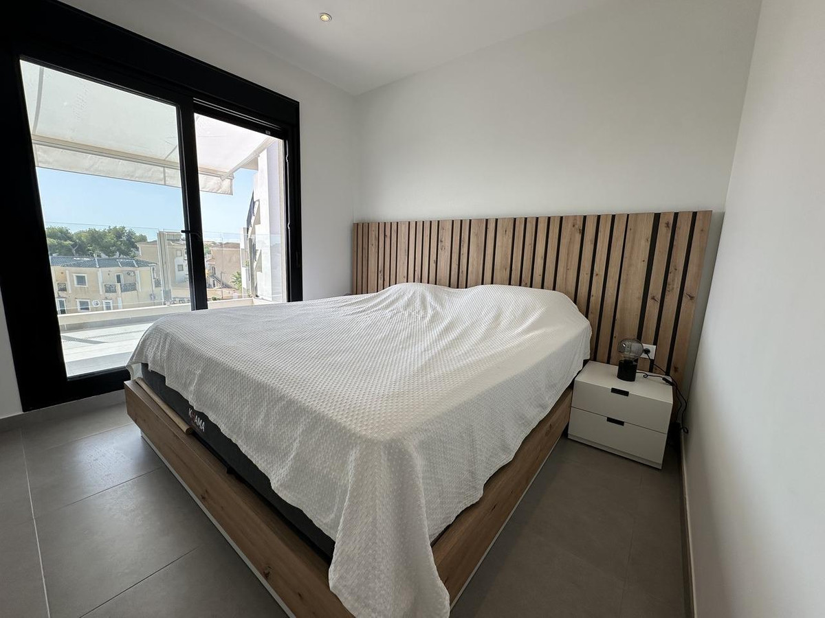 Penthouse te koop in Orihuela Costa | 2 slaapkamers H5357104