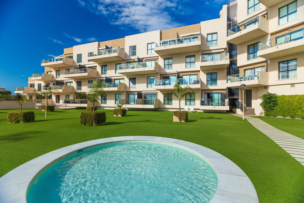 Appartement te koop in Orihuela Costa | 2 slaapkamers H5368516