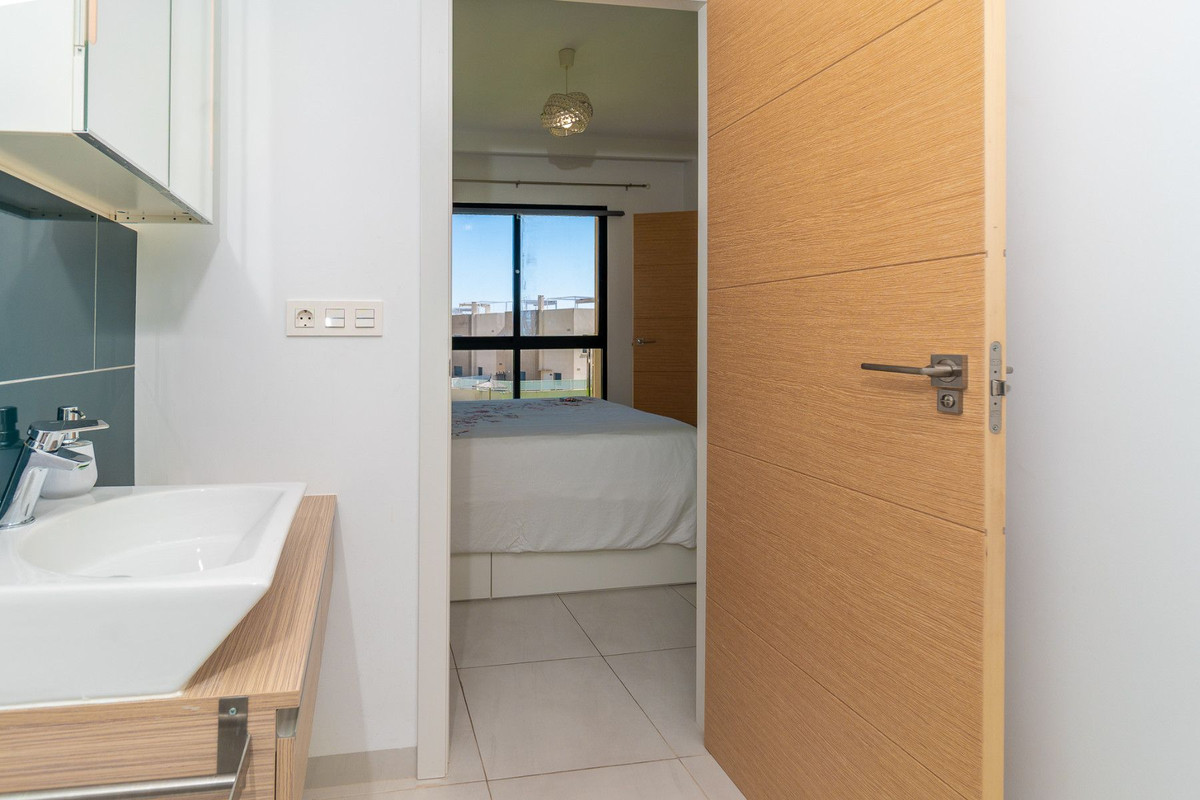 Appartement te koop in Orihuela Costa | 2 slaapkamers H5368516