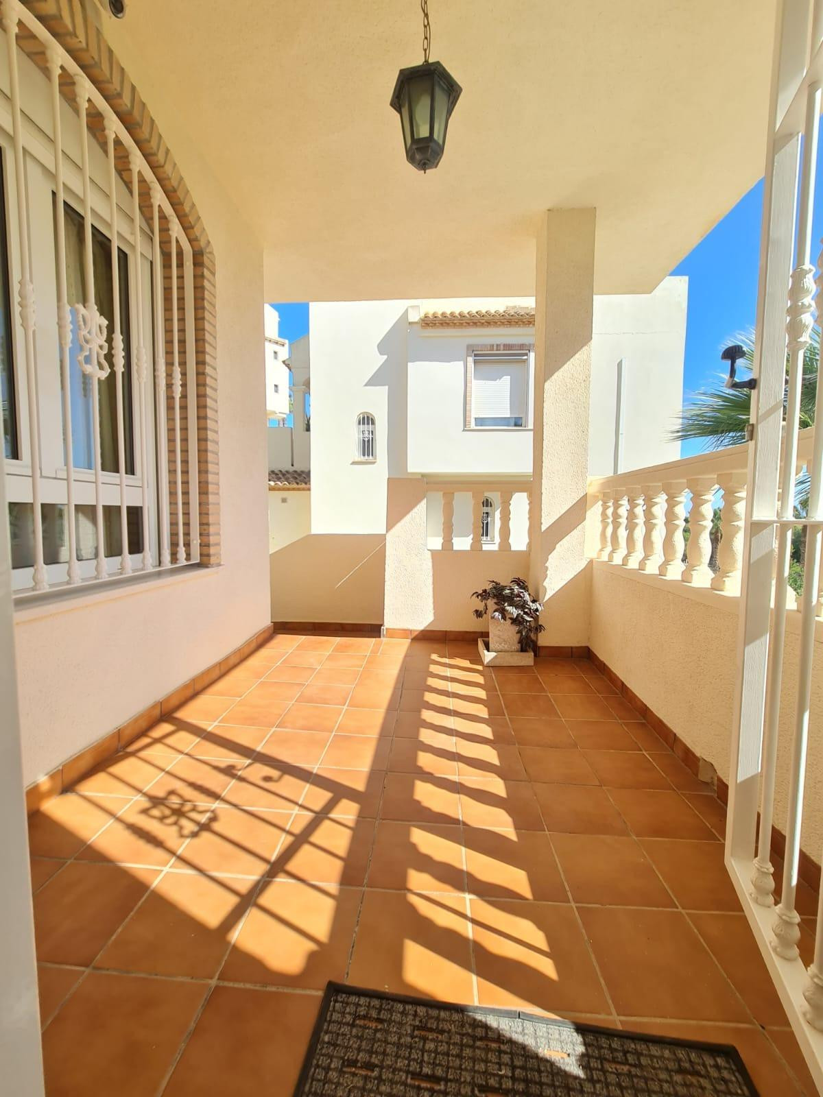 Huis te koop in Orihuela Costa | 3 slaapkamers H5385574