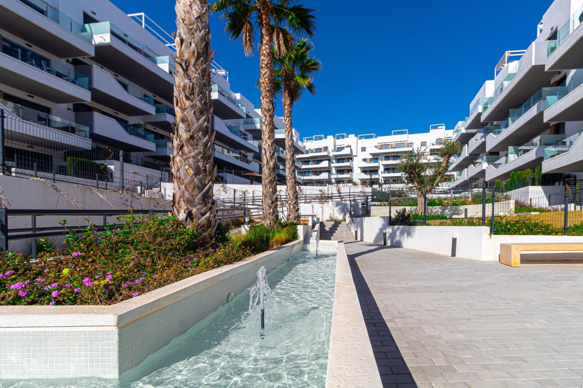 Appartement te koop in Orihuela Costa | 2 slaapkamers H5387437