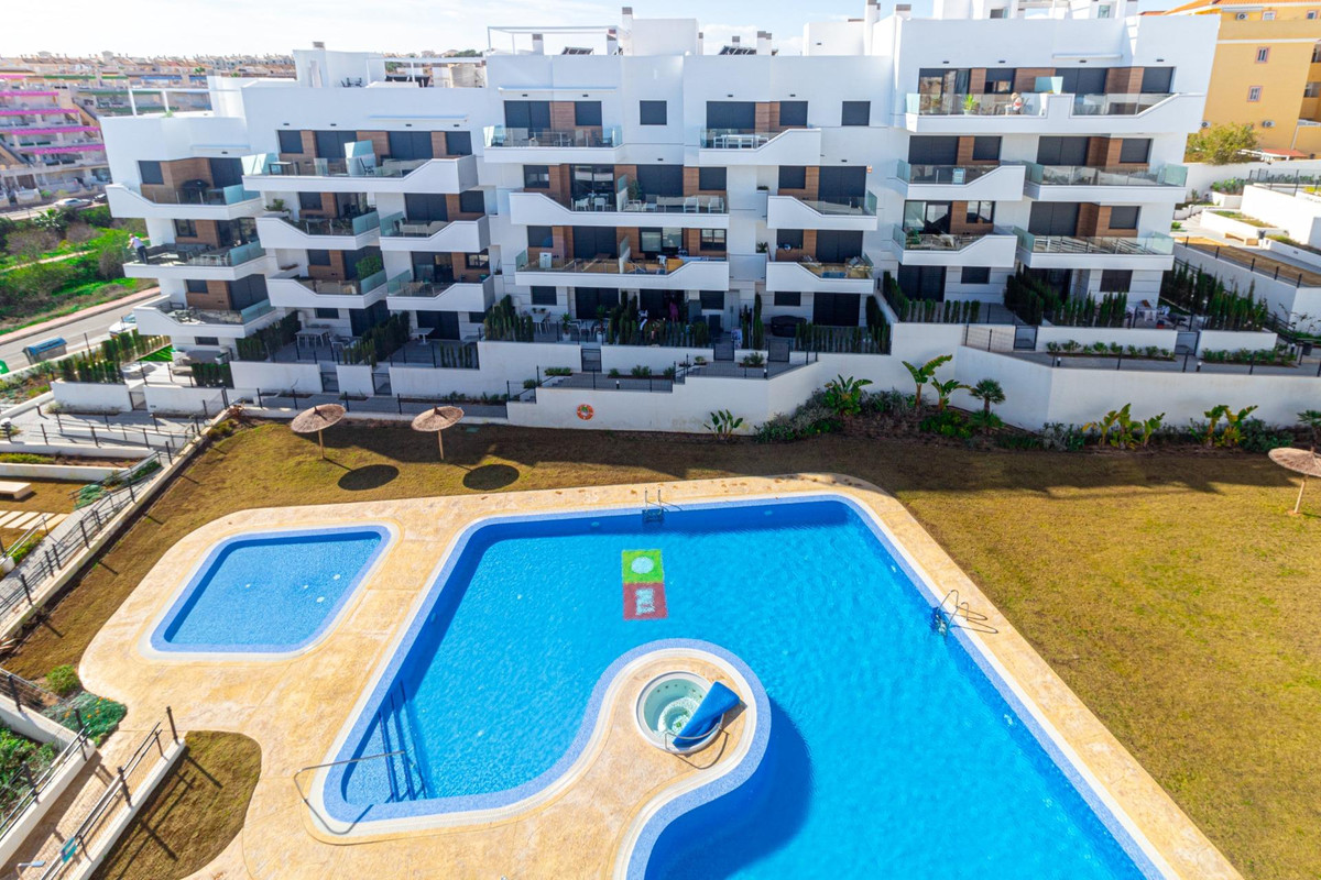 Appartement te koop in Orihuela Costa | 2 slaapkamers H5387437