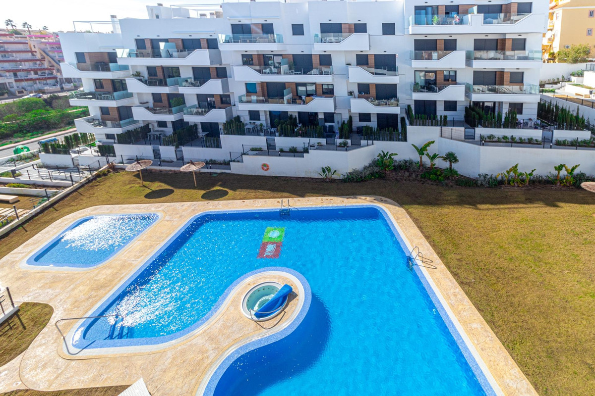 Appartement te koop in Orihuela Costa | 2 slaapkamers H5387437