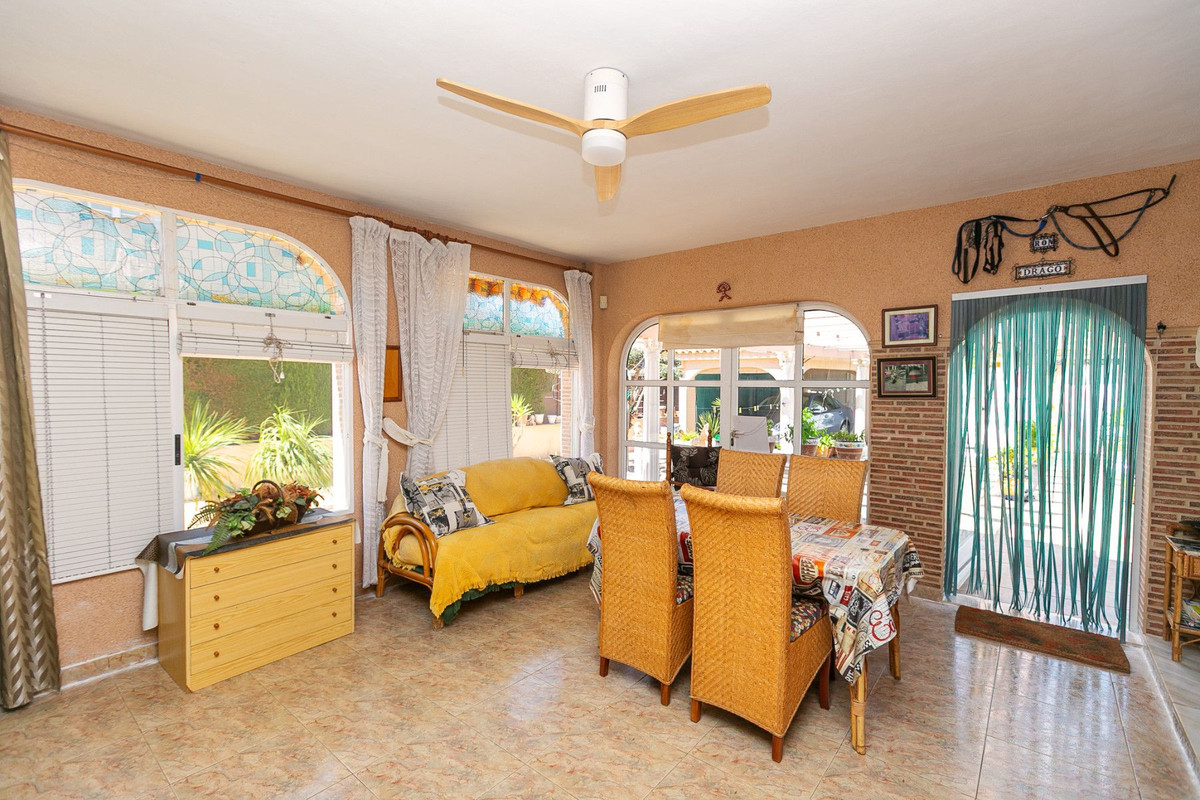 Huis te koop in Orihuela Costa | 4 slaapkamers H5392372