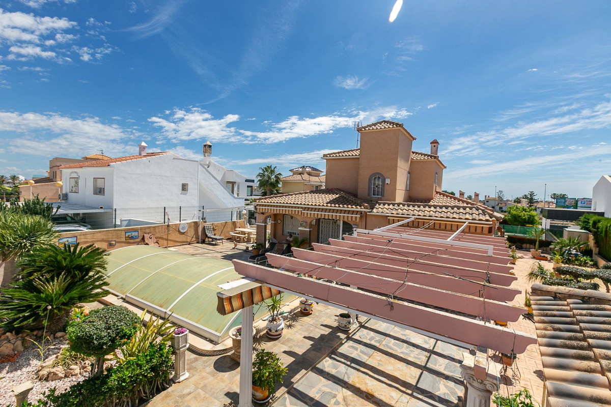 Huis te koop in Orihuela Costa | 4 slaapkamers H5392372