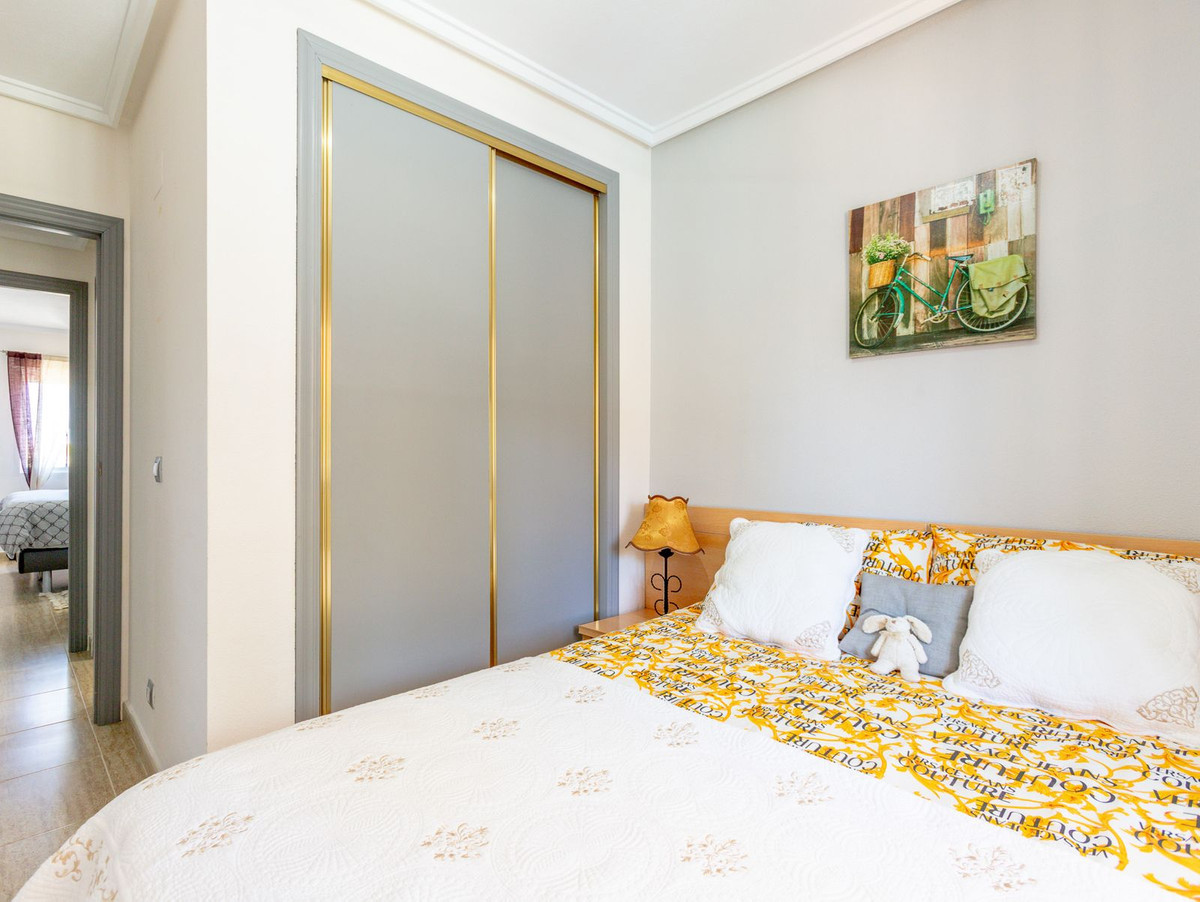 Appartement te koop in Orihuela Costa | 2 slaapkamers H5394277